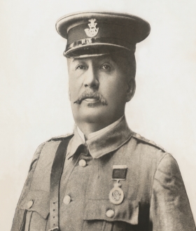 4-sir-hector-van-cuylenburg-1913-1915